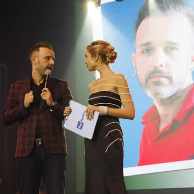 Beppe Stanco del Premio Lunezia al NY canta